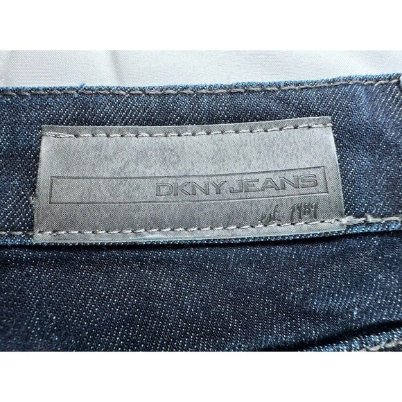 DKNY Mercer Slim Boot Women’s Jeans Size 14 - Picture 9 of 9